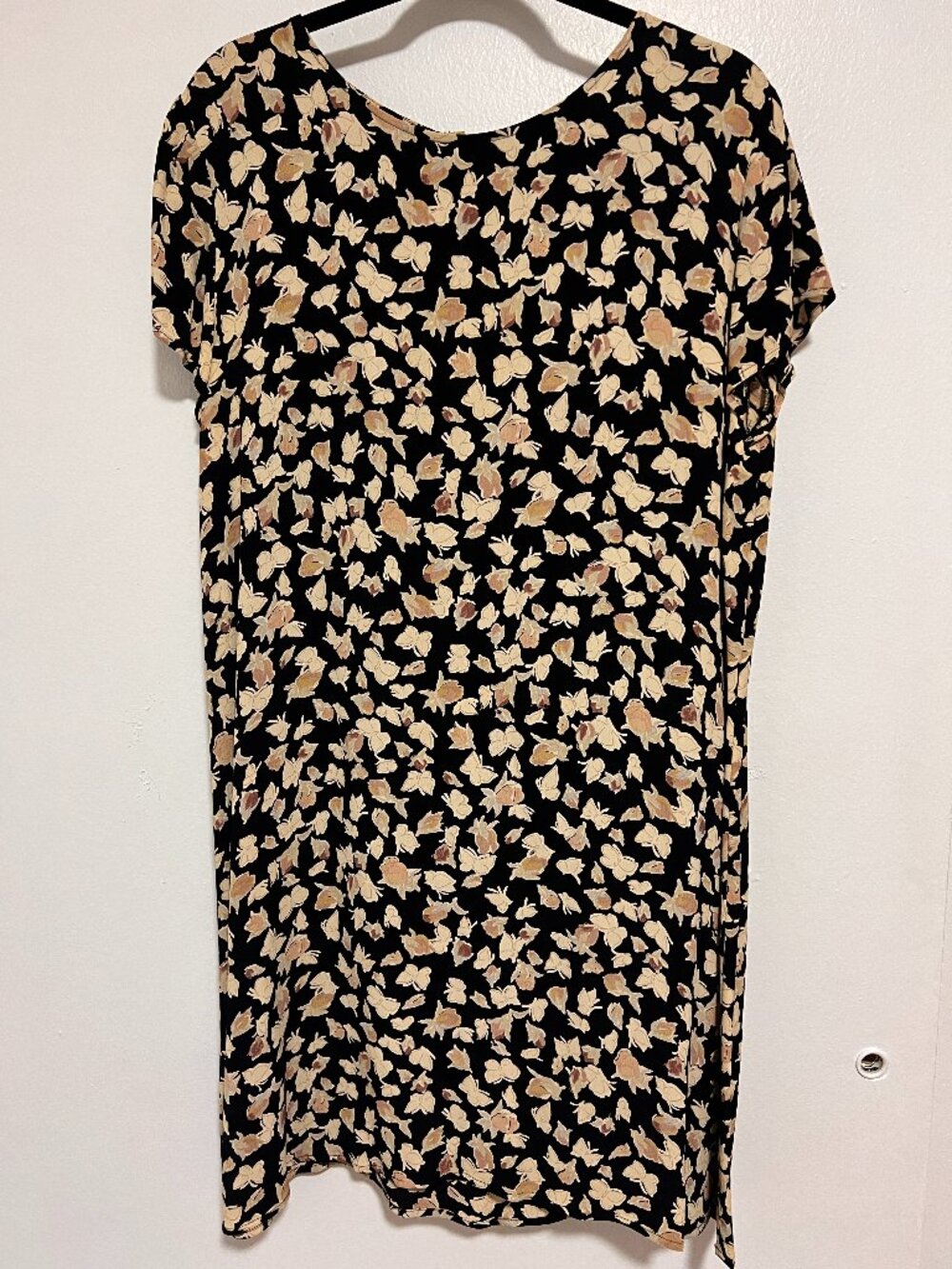 The Works by Saks Fifth Avenue womens size L short sleeve flower print dress